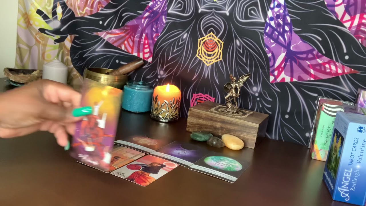 #TAROT #ARIES ♈️ SINGLE! THIS PERSON IS GOING TO MAKE YOU VERY HAPPY & THEY’LL BE LOYAL... JUSTICE