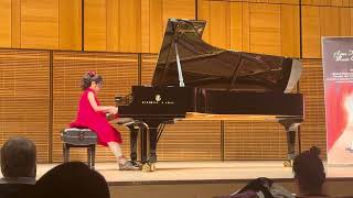 Chopin Nocturne  No 20 in C sharp minor at Carnegie Hall ( Age 9 )