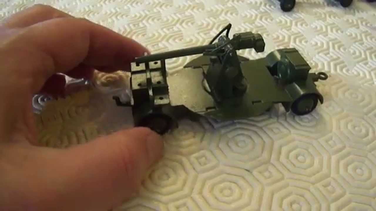 DINKY TOYS 161b Militaire Anti Aircraft Gun on Trailer