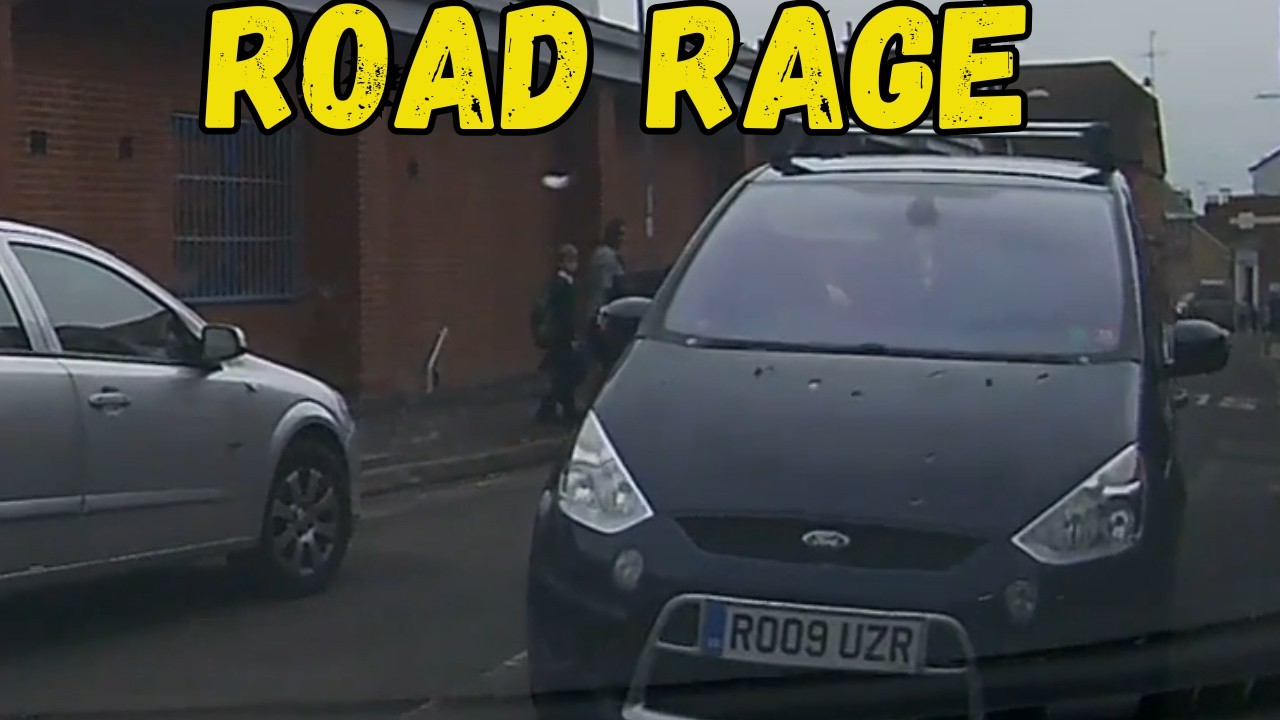 UK's Worst drivers caught on dash cam Crazy driving, close calls ...
