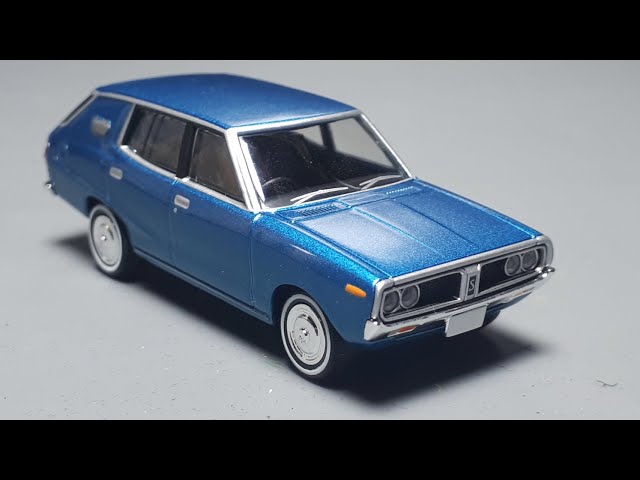 1/64 Nissan Skyline 1800 GL 1972 Van wagon by TLV LVN-55 diecast