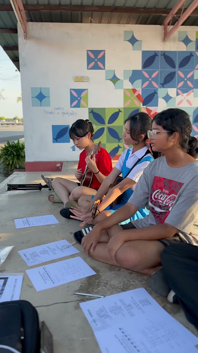 Hurry! Join Martin Theseira ukulele class today