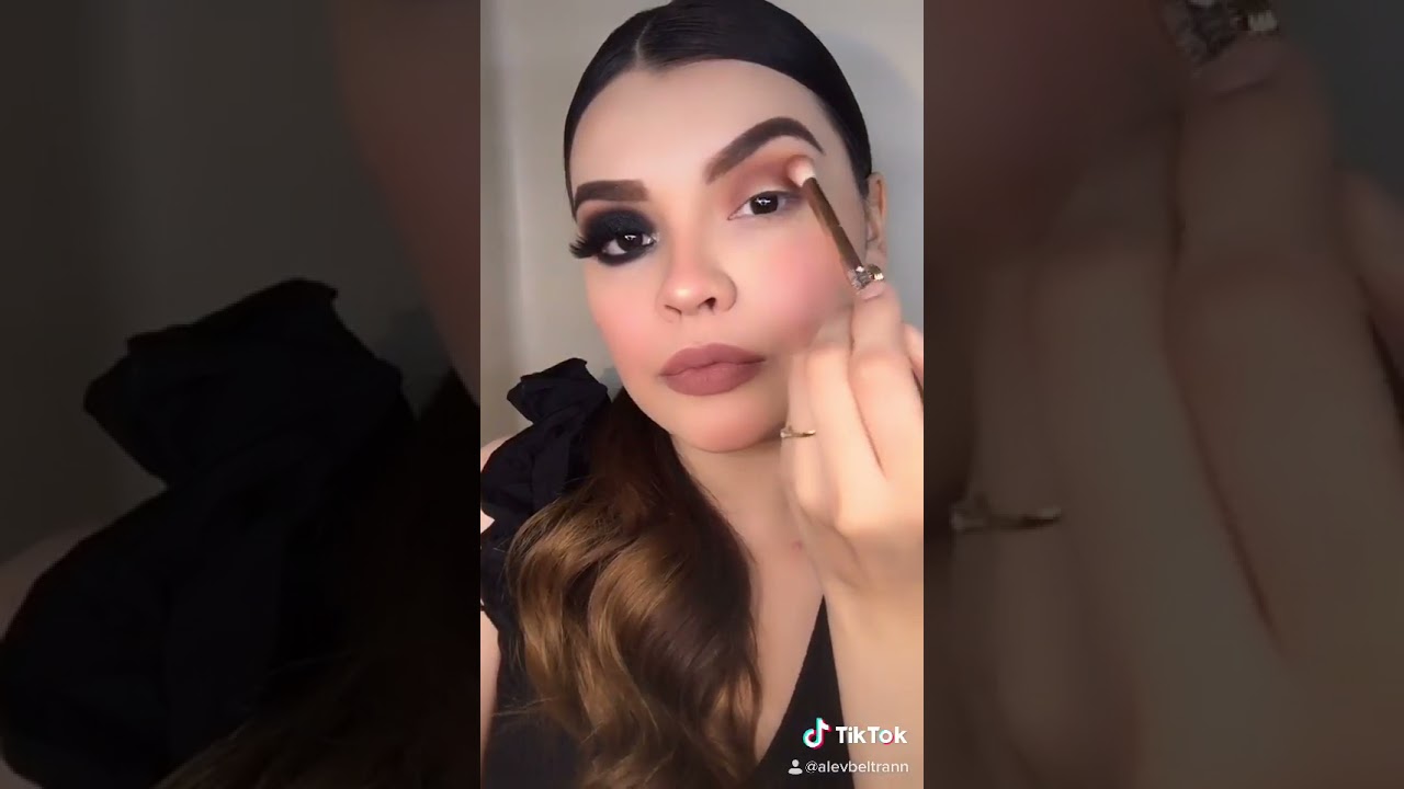 Smokey Eyes Con Glitter Negro