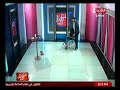 مذيعة مصرية تخلع ملابسها عالهواء مباشرة