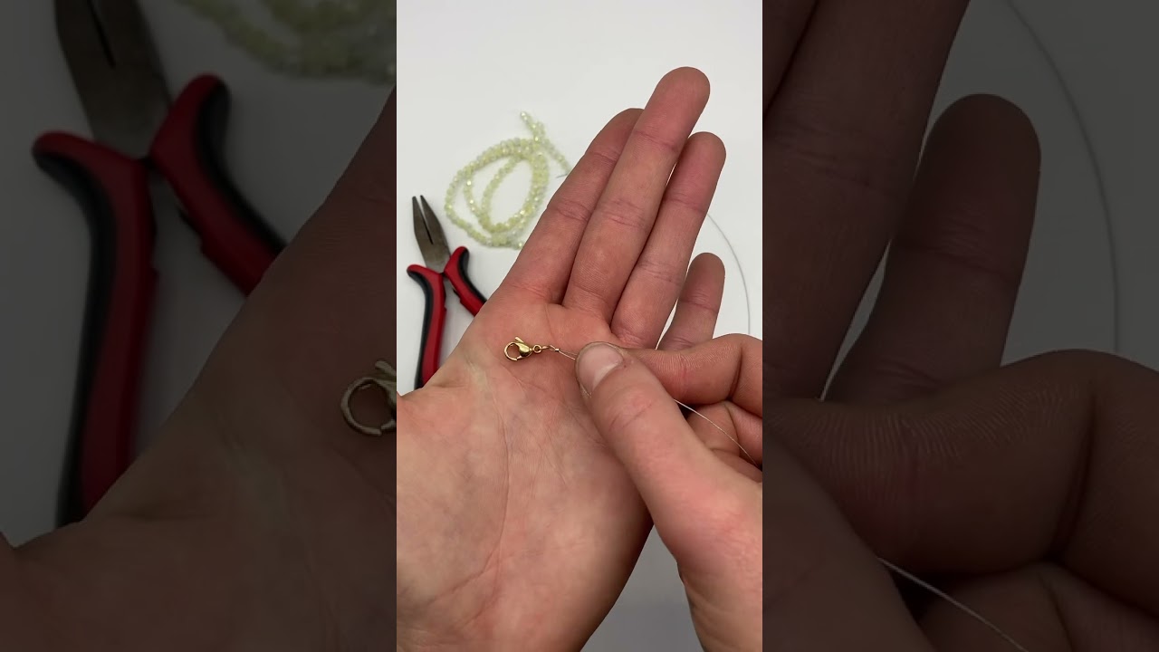 Chiudere collane/bracciali con la 