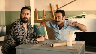 Hastasıyız Dede 2 Çakalllarla Dans