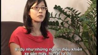 Video thumbnail of "Ca sĩ Phạm Quỳnh Anh biểu diễn tại Việt Nam"