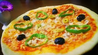 بيتزا رائعة بأسهل طريقة  و بعجينة طرية و خفيفة بنتها لا تقاوم [ Pizza ] Facile