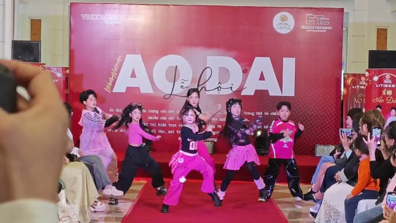 Chào xuân 2026 với tiết mục nhảy 