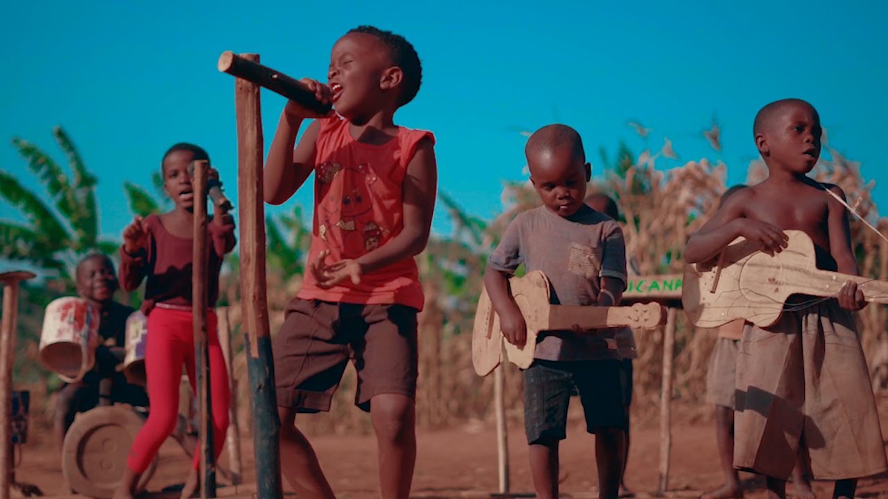 Masaka Kids Africana Dancing Joy Of Togetherness ft 3wash_hip_hop \u0026 Karina Palmira