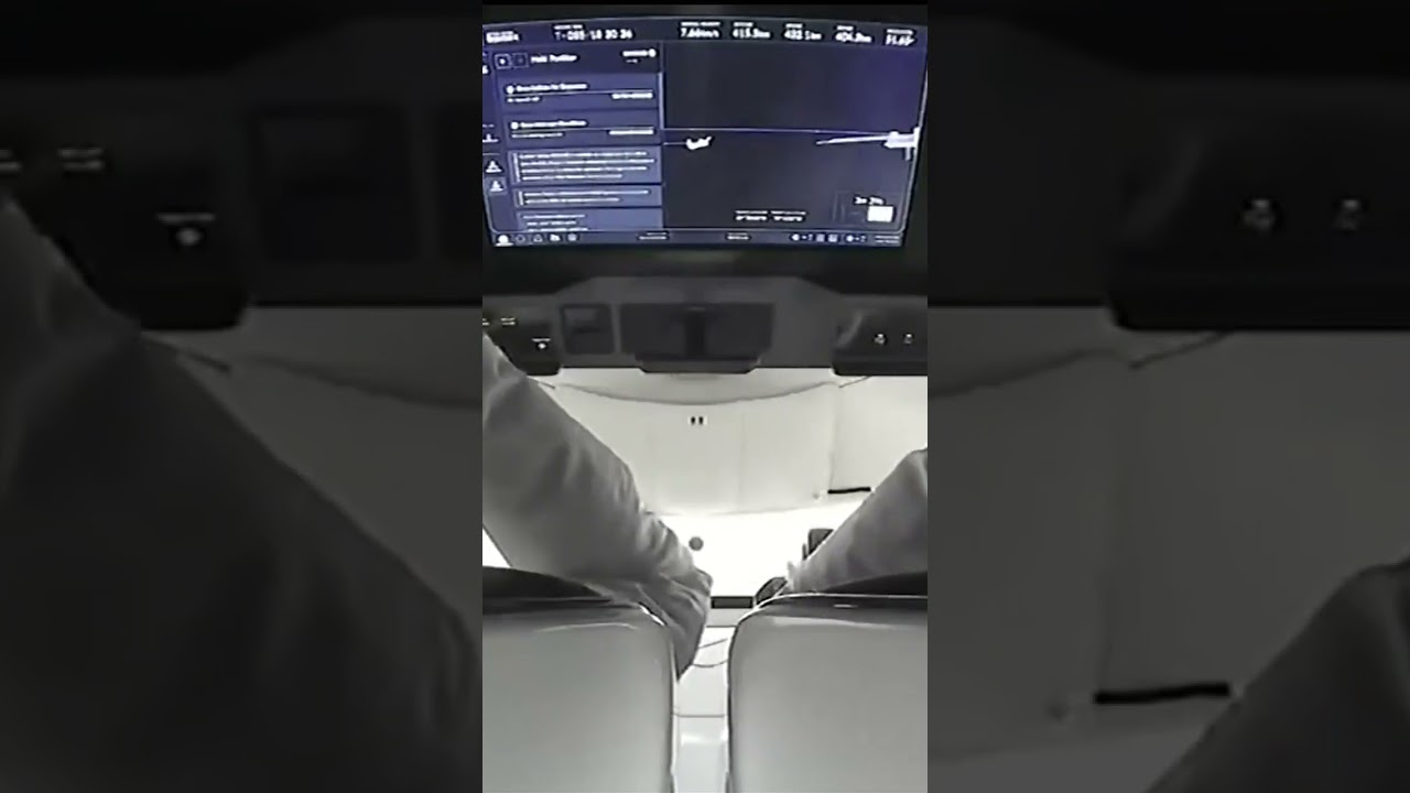 Early morning views inside DragonSource: @SpaceXEarly morning views inside DragonSource: @SpaceX