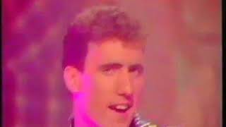 OMD – Tesla Girls (Studio, TOTP)