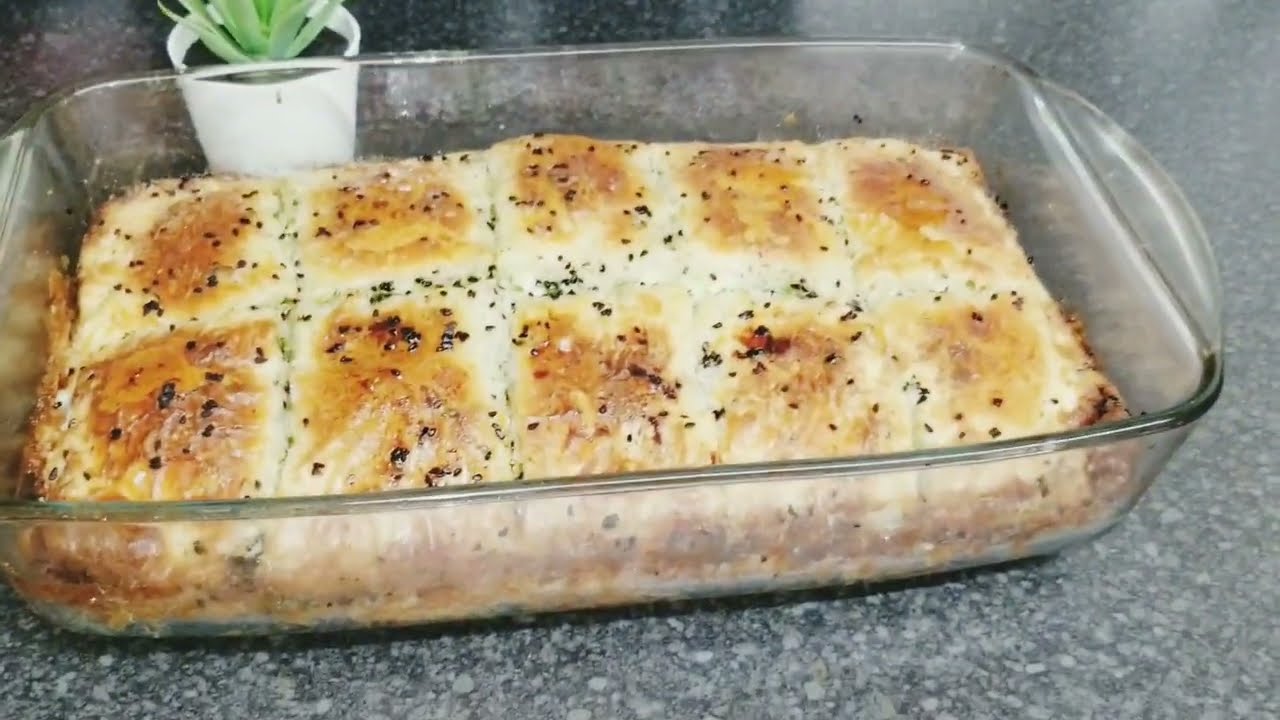 بوريك تركي بعجينة الجلاش وحشوة الجبنة ❤ ساهل سريع ولذيذ🥰 جربوه علي طريقتي😋👌 