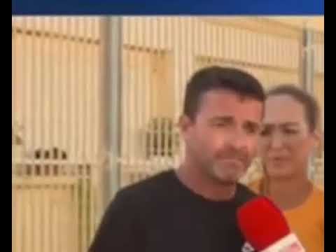 UN VECINO DE CEUTA EXPLOTA Y DICE QUE PREFIERE UNA MONARQUIA ANTES QUE ESTE GOBIERNO DE SANCHEZ 34 segundos