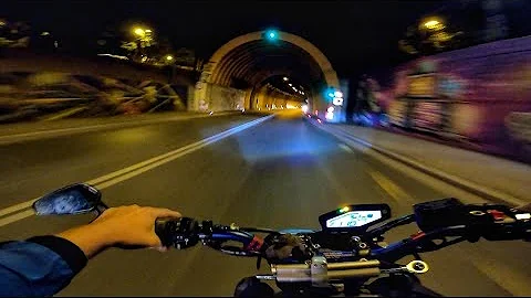 MT-09 tunnel acceleration at full power (BRUTAL SOUND)