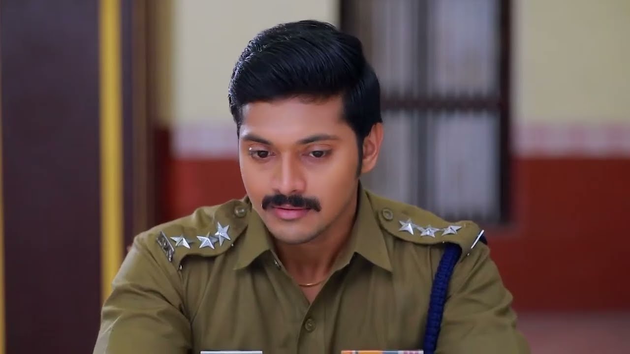 Subhathra Testifies Against Akhilan - Kannathil Muthamittal - Full Ep 222 - Zee Tamil