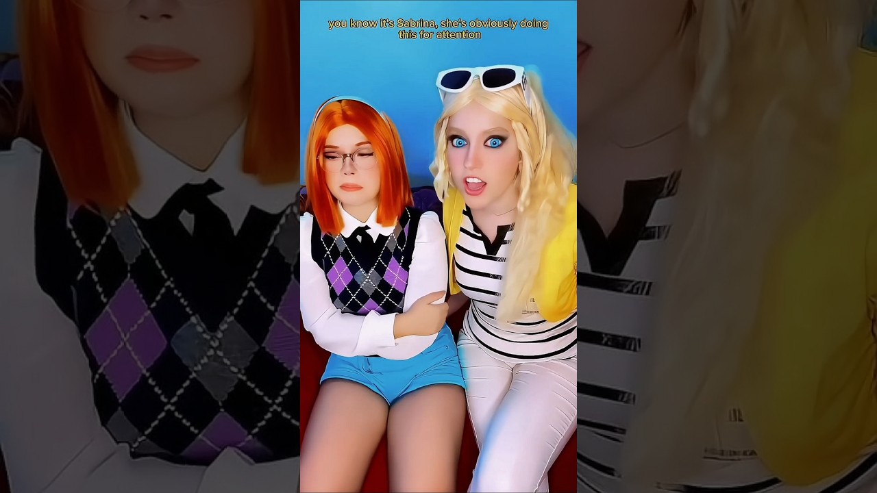 PANIC ATTACK | Chloé Bourgeois & Sabrina Raincomprix @nikkihatsunecosplay#cosplay Miraculous
