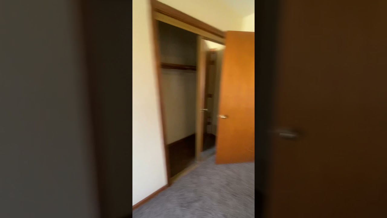 171 Nw Vesper st, Blue springs Mo 64014