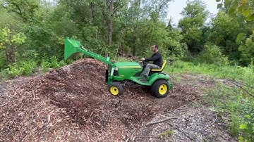 Throwback: Leveling Mulch with the Little Buck Loader on a JD X729!