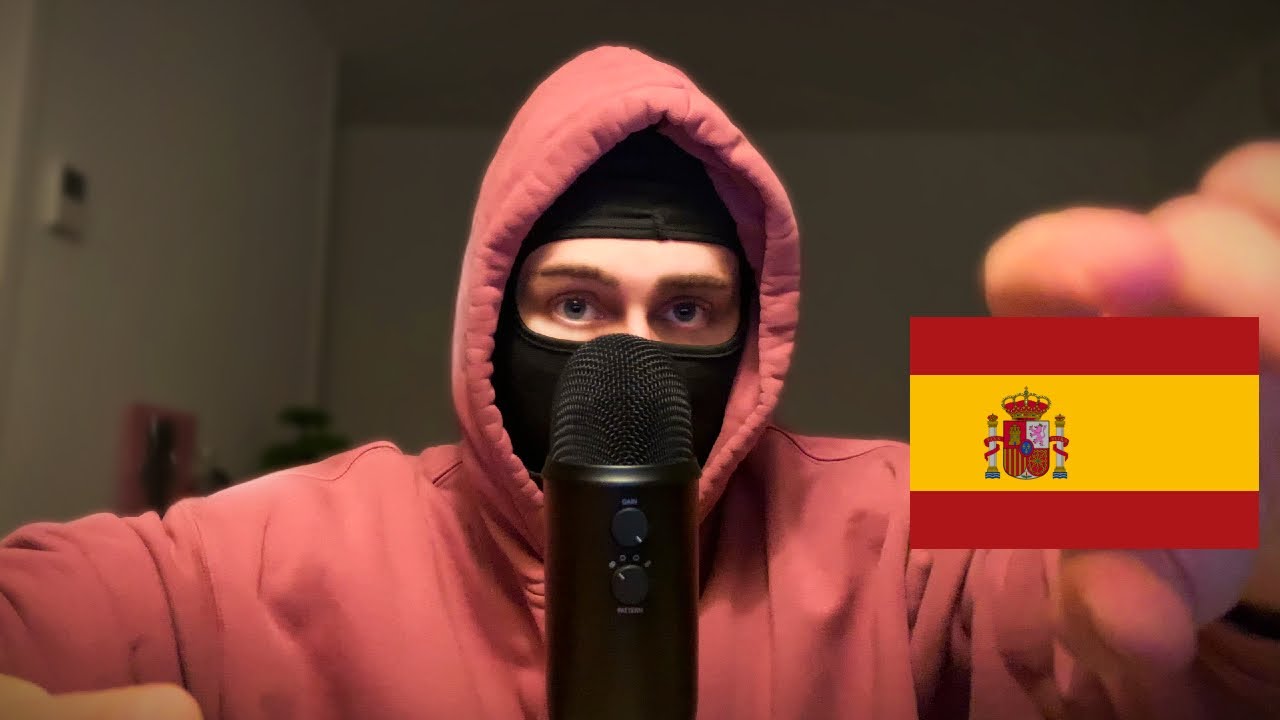 ASMR IN SPANISH 🇪🇸 (im really bad btw lol)