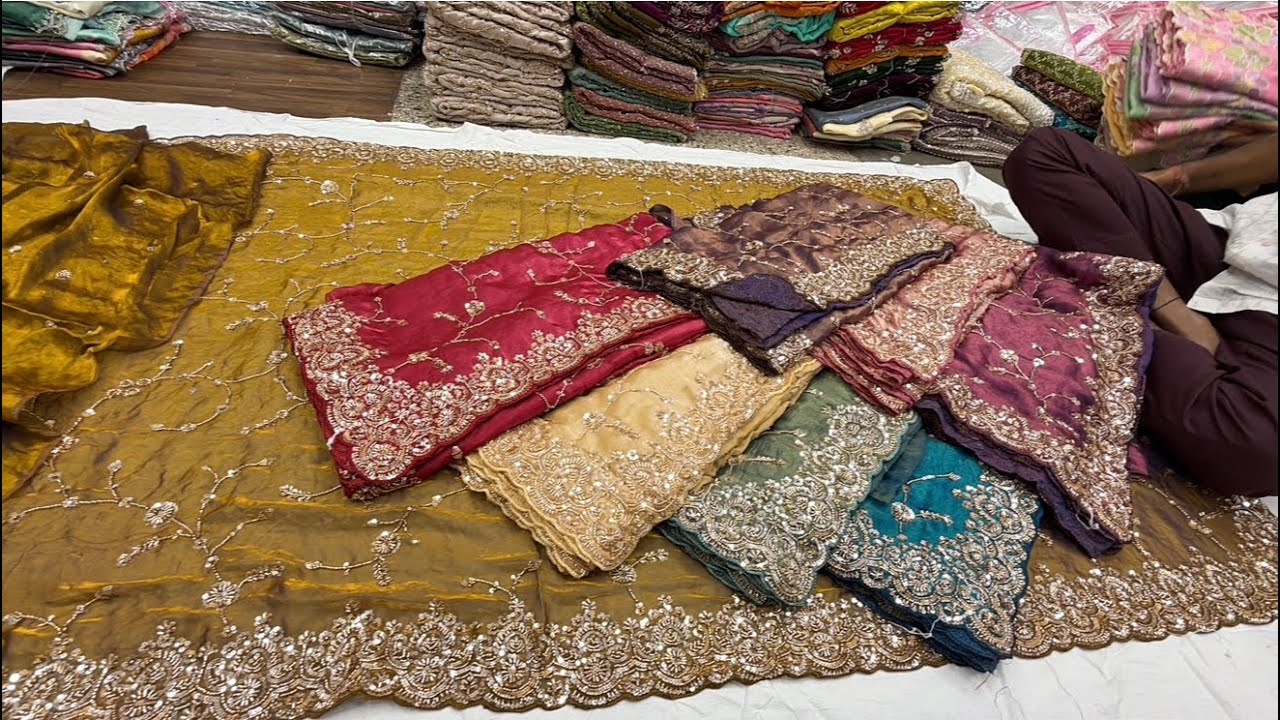 Chickpet Bangalore wholesale fancy designer sarees||Single saree courier available