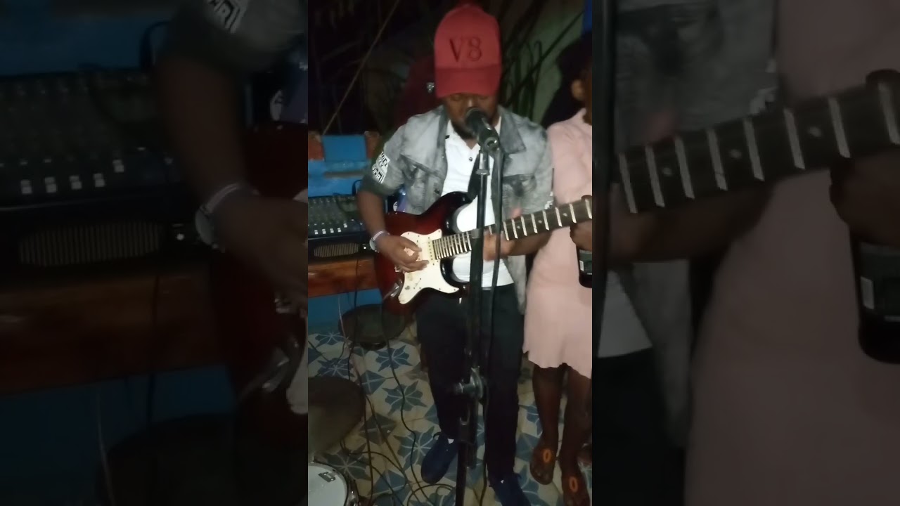 kalawani fans enjoyed kajunior live on stage