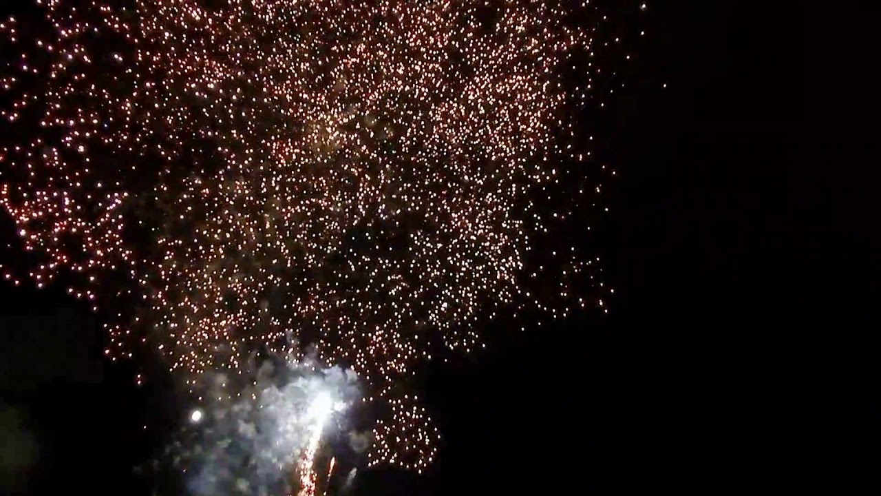 Triple Thunder Stars von Geisha/Bonfire Fireworks