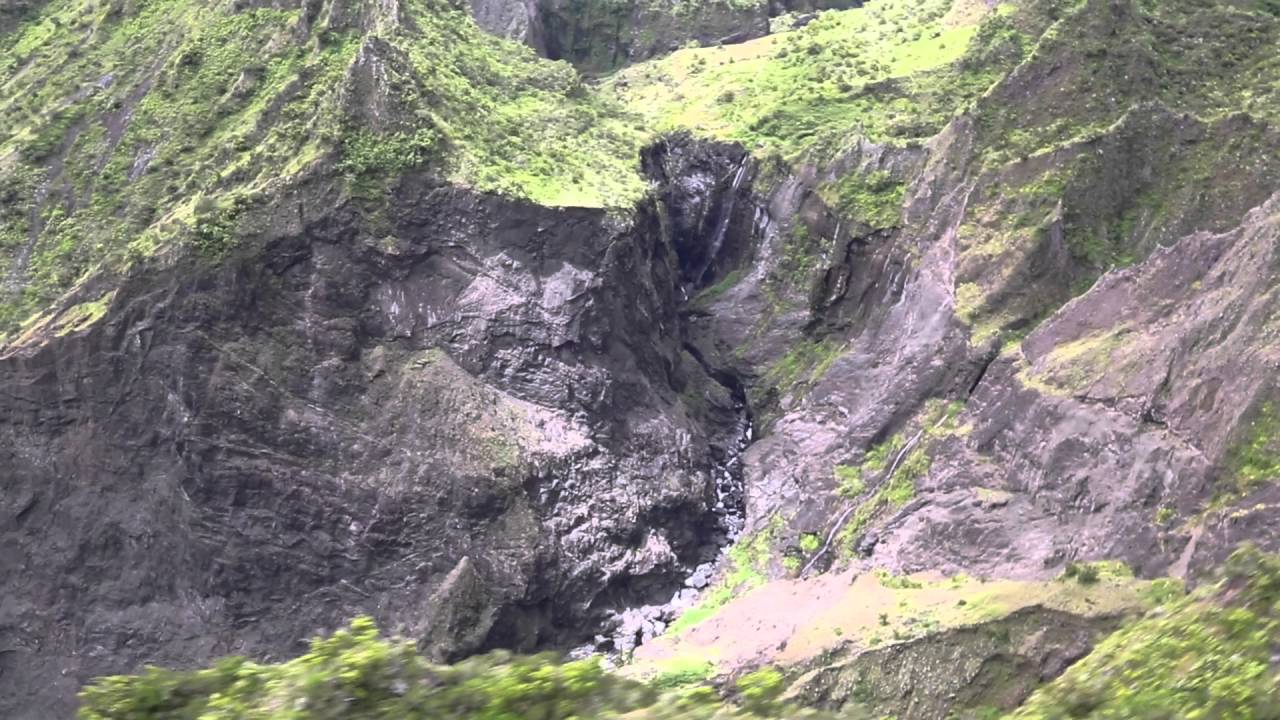 Ile de la Réunion Cirque de Mafate en hélicoptère / Reunion island helicopter Circus Mafate