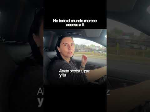 No tienes que quedarte cerca de personas que te hacen sentir mal por ser quien eres.