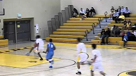 Elijah Gaines Hustles For Electrifying Blocked Shot