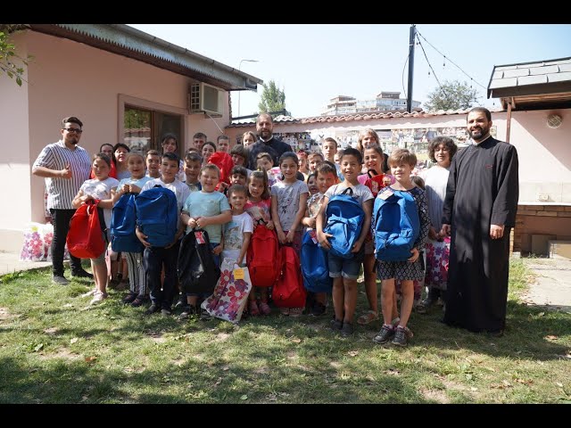 Sprijin pentru 4.000 de copii din partea Arhiepiscopiei Dunării de Jos la început de an şcolar