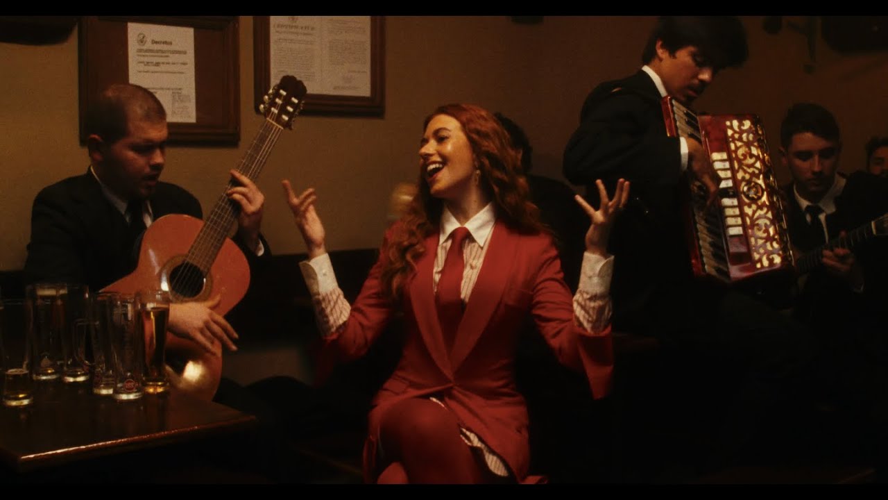 Beatriz Rosário - Madalena