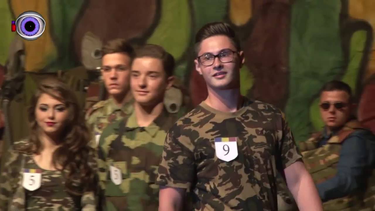 Balul Bobocilor de la Colegiul Naţional „Mihai Eminescu” Suceava newspaper mockup