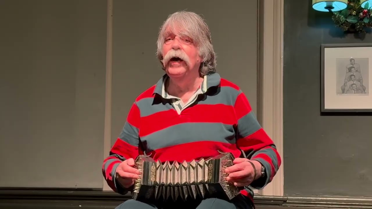 David Griffiths at The Bridge Folk Club – The Drayton Wassail (Trad)