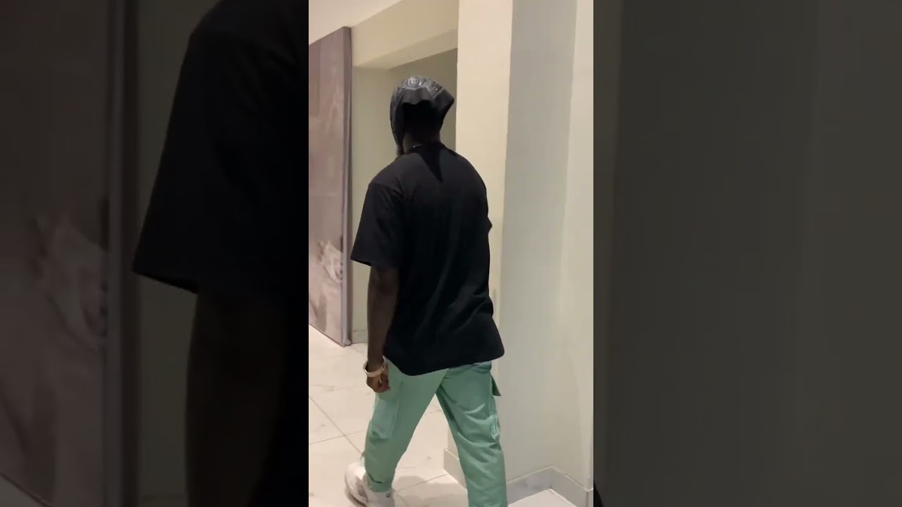 Different day, different stage, only one BEST RAPPER ALIVE. Make some noise for Punchline Amund.