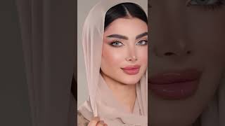 Most Beautiful Sea Blue Color Contact Lenses -Best and Natural Looking for Very Dark Eyes