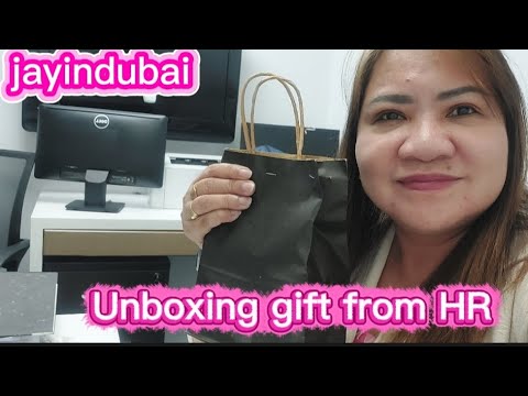 Jayindubai-Unboxing gift from HR #jayindubai #gift #unboxing #christmasgifts #asmr