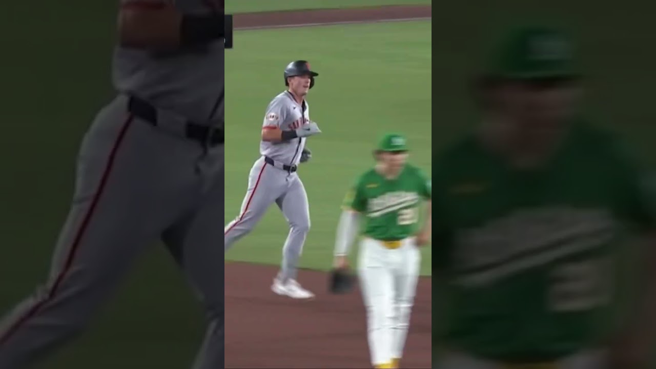 Tyler Fitzgerald gets a homer after the ball bounces off Tyler Soderstrom’s glove! 