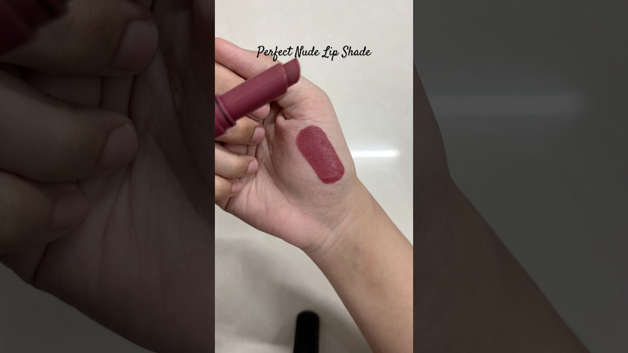 Swatching Mamaearth Lipstick 🎀🛍️