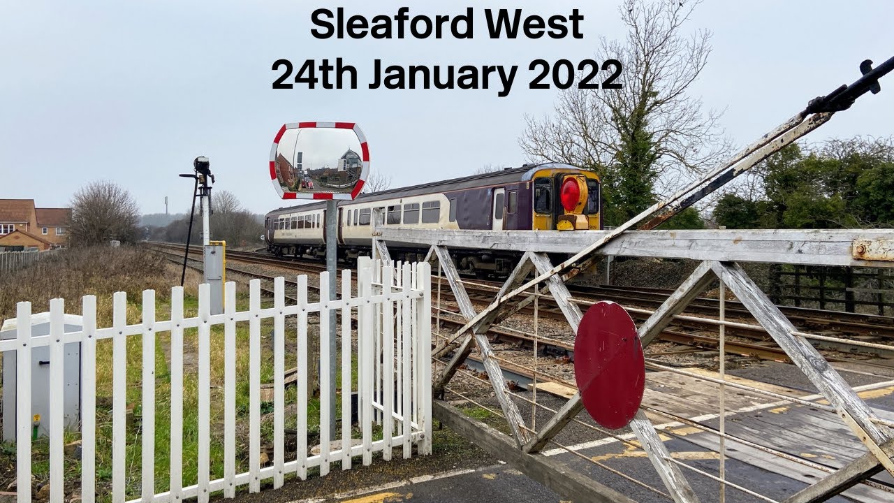 Sleaford West Level Crossing (24/01/2022)