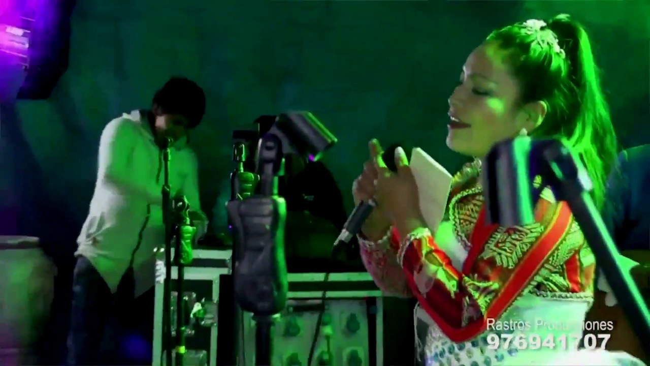 Virginia Apaza Concierto en VIVO Huacullani 2017