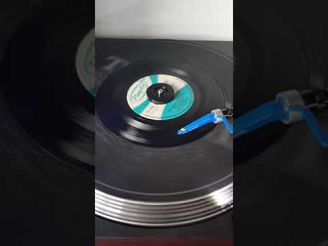 ΕΝΑ ΑΚΟΜΗ ΣΚΑΛΟΠΑΤΙ ΣΙΔΕΡΗ ΣΟΦΙΑ