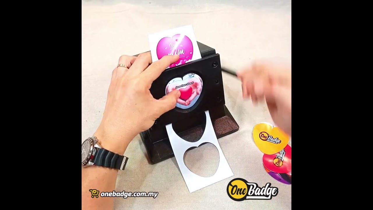 How To Make a Heart Shape Button Badge- Onebadge