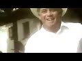 Capture de la vidéo Polo Montanez  - Guajiro Natural [Official Music Video]
