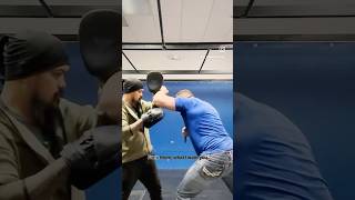 275 JiuJitsu Guy Tries Knife Fighting