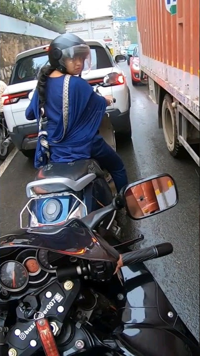 aunty gone crazy😅🤪 😬 | hayabusa  reaction #hayabusa #rider #reaction