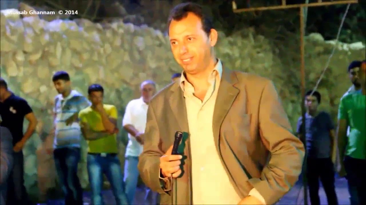 حوار من الزمن الجميل مع الشعراء محمد العراني واكرم البوريني افراح قفين 2014