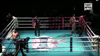 Max Roll vs Delon Carrilho - Kampf der Titanen