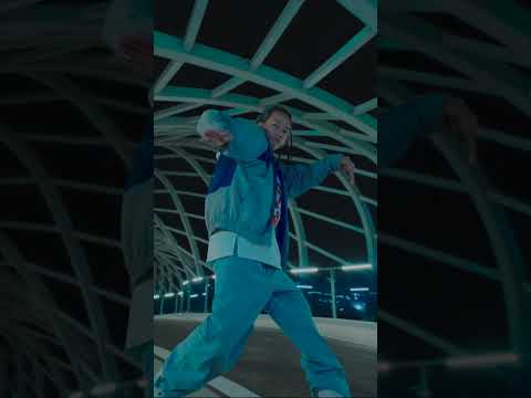 가수 유리의 신곡 &amp;quot;그런말은 쉽게 하는게 <strong>아냐</strong>&amp;quot; <strong>MV</strong> 팝핀현준 파트 feat.MC 스나이퍼