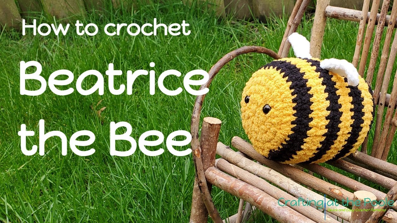 Crochet Fluffy Bee - Toristory Creations